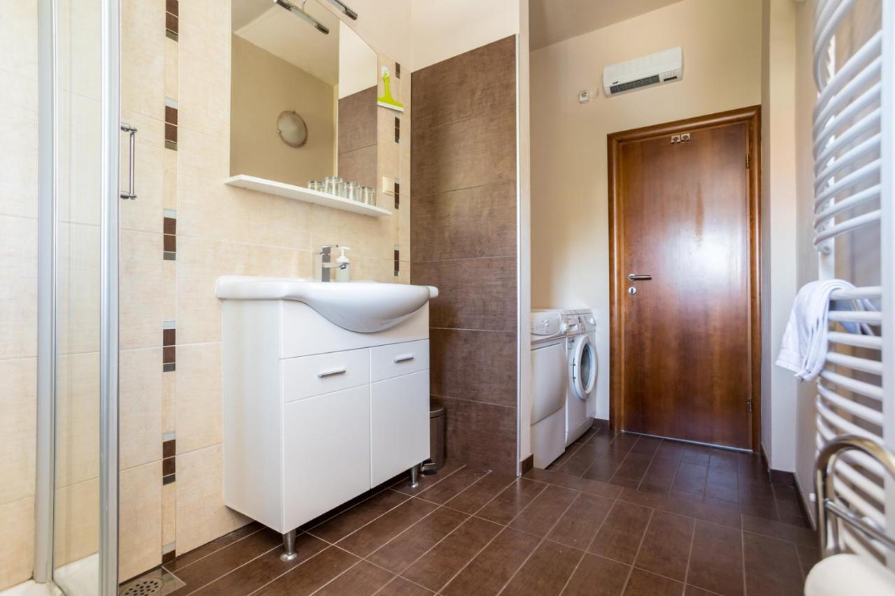 Apartmani Beba Omišalj Екстериор снимка